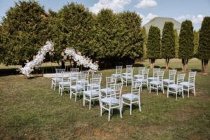5 Tips for Choosing Table and Chair Rental Services for Events